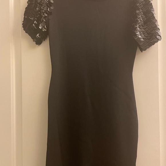 SACHIN & BABI Misha Sequin Dress Black Knit Ruffle Fit and Flare Sz L excellent - Picture 5 of 5